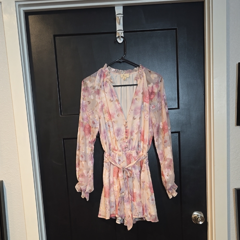 Lena Elegant Cream and Pink short jumper , sz S